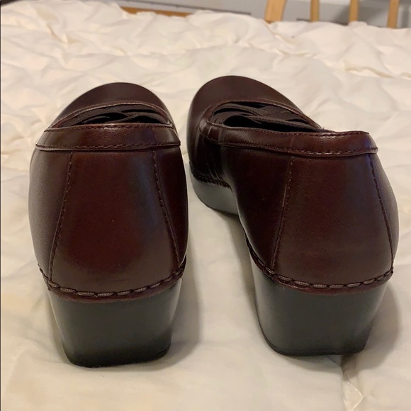 Dansko brown shoes size 37 - Picture 4 of 7